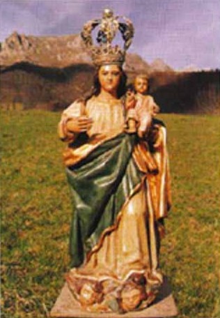 Imagen de la Virgen de la Salud, de Áliva. Pulse para verlo más grande