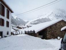 Esta foto (de Ral Antn) muestra el nivel alcanzado por la nieve en El Otero, en Pido